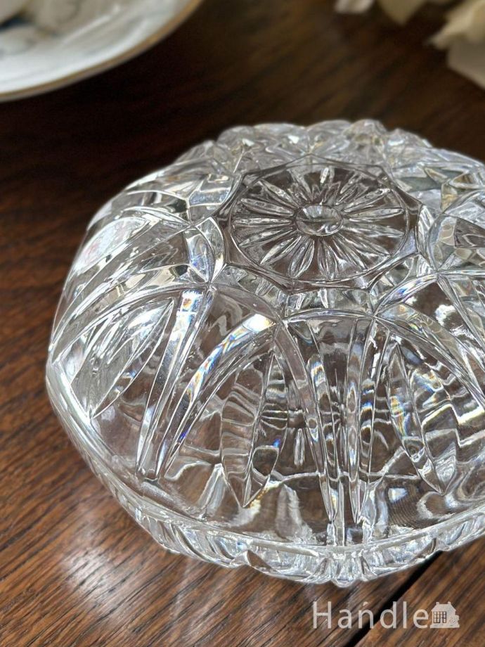 アンティークガラスのフタ付きケース