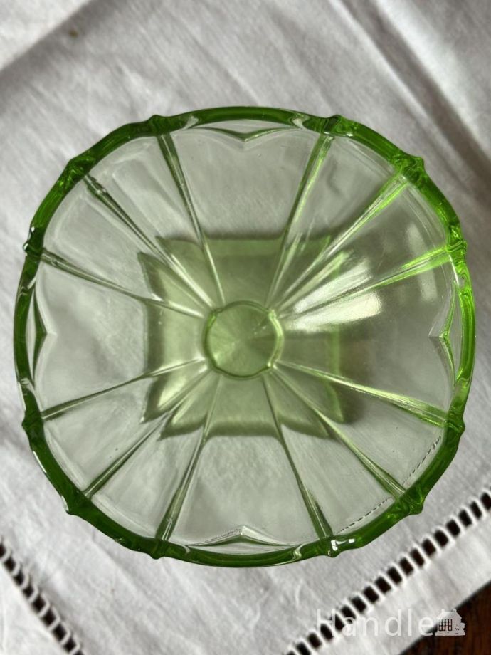 アンティークのガラス雑貨