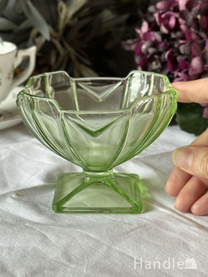 アンティークのガラス食器