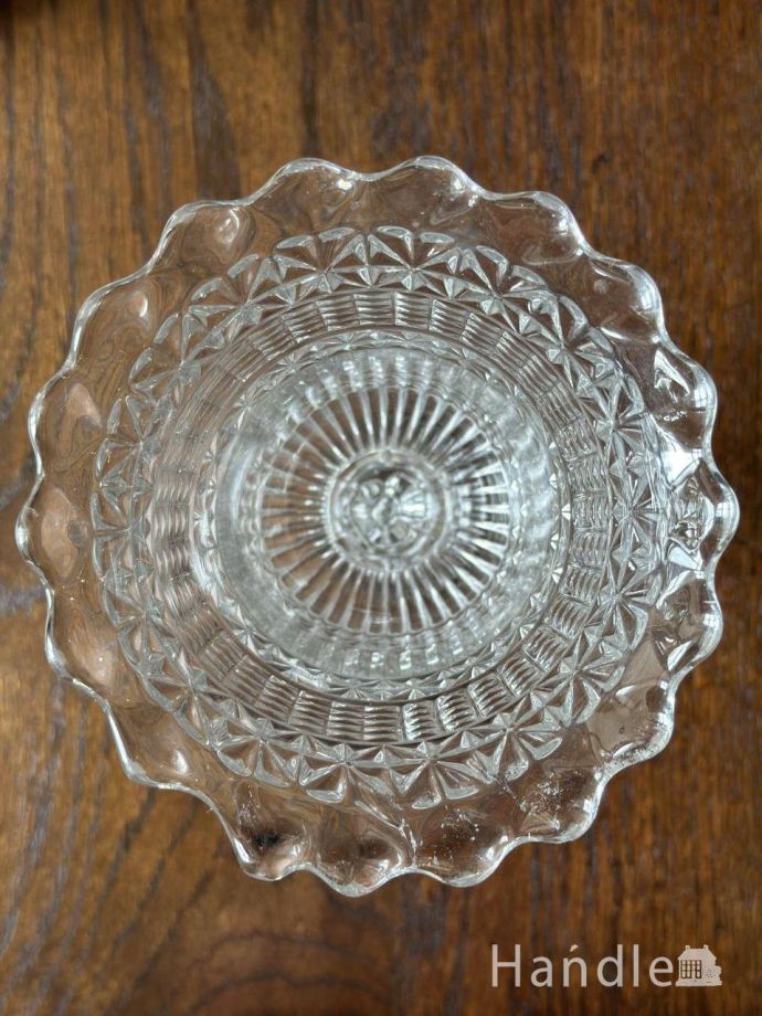 たっぷり入るガラスの器