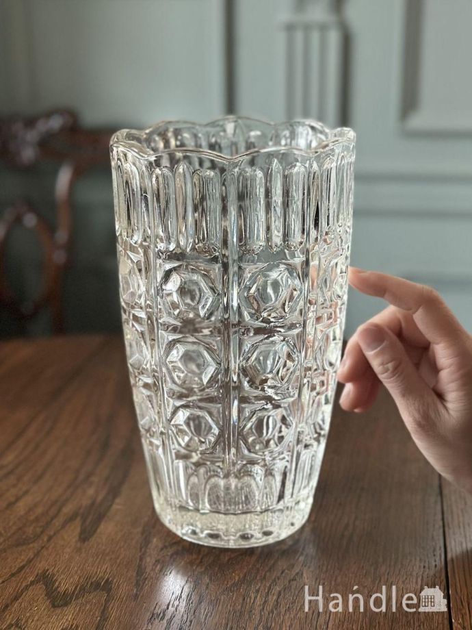 アンティークガラスの花器の大きさ