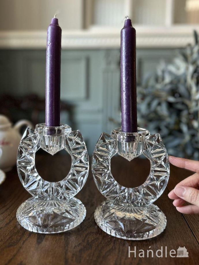 プレスドグラスのキャンドルスタンド
