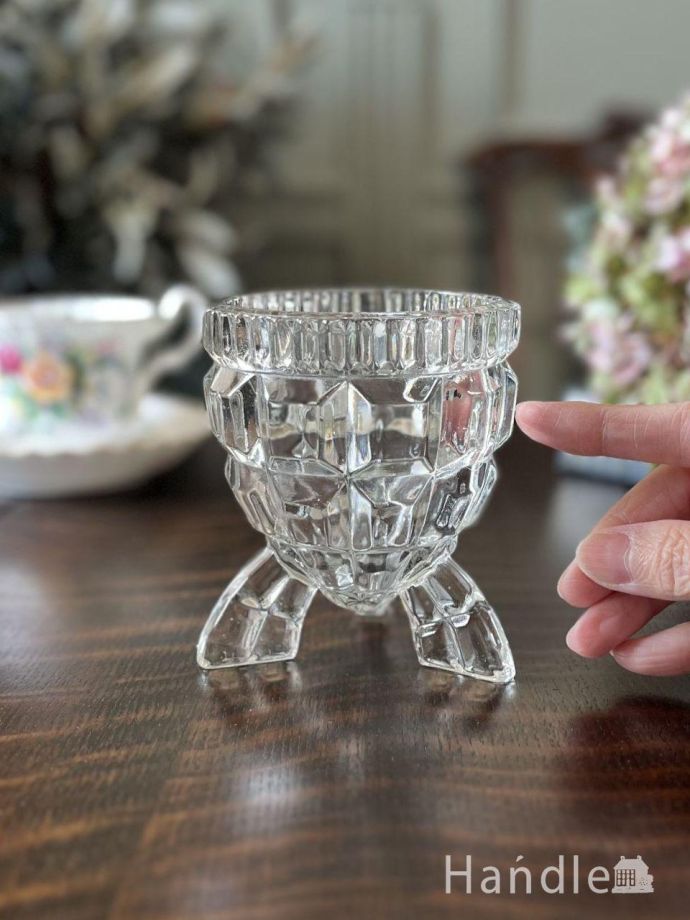 アンティークのフラワーベース