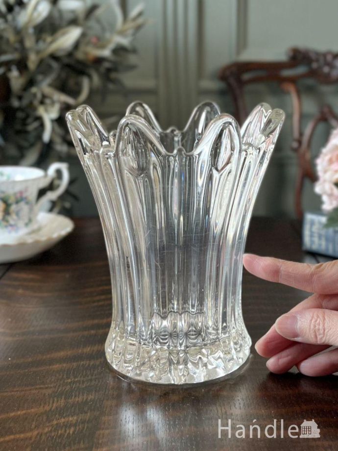 アンティークガラスの花器の大きさ