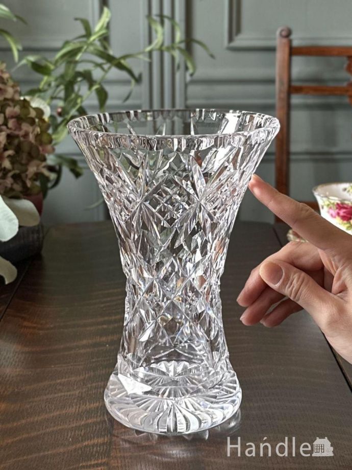 アンティークガラスの花器の大きさ