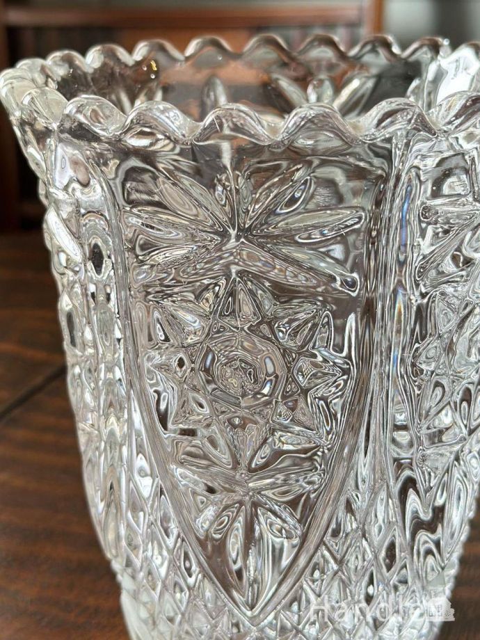 アンティークガラスの雑貨、フラワーベース