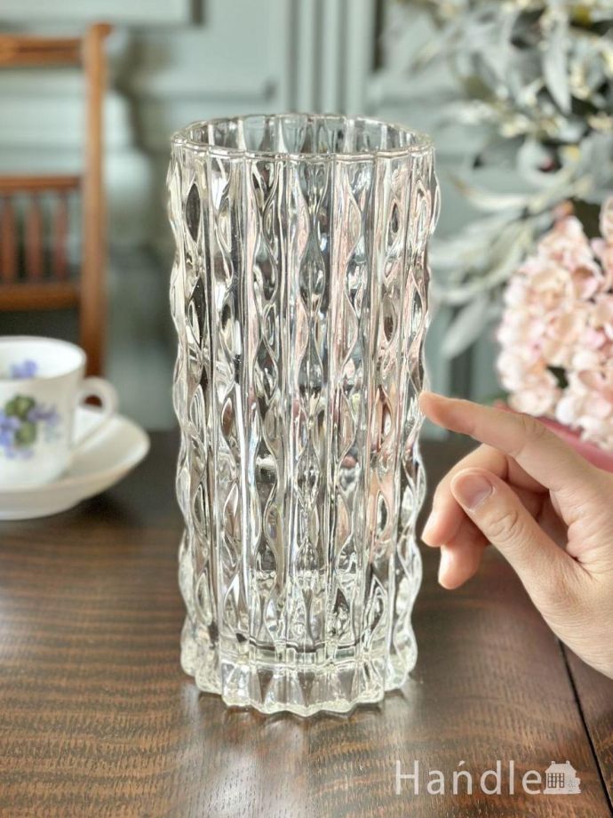 アンティークガラスの花器の大きさ