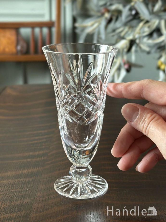 アンティークのフラワーベース