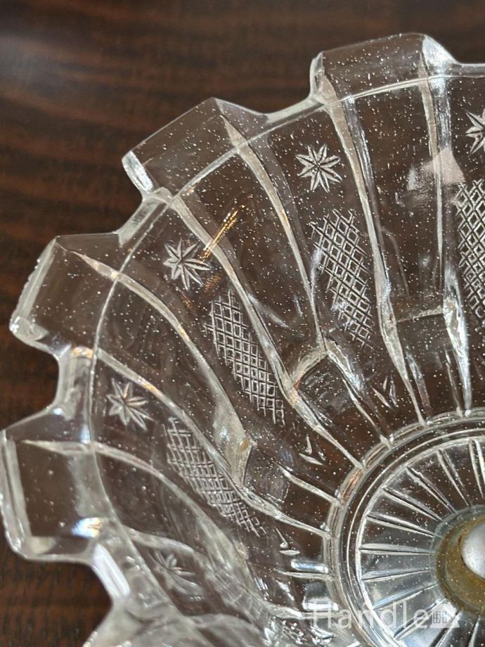 英国アンティークの美しいデザートグラス、アールデコスタイルの