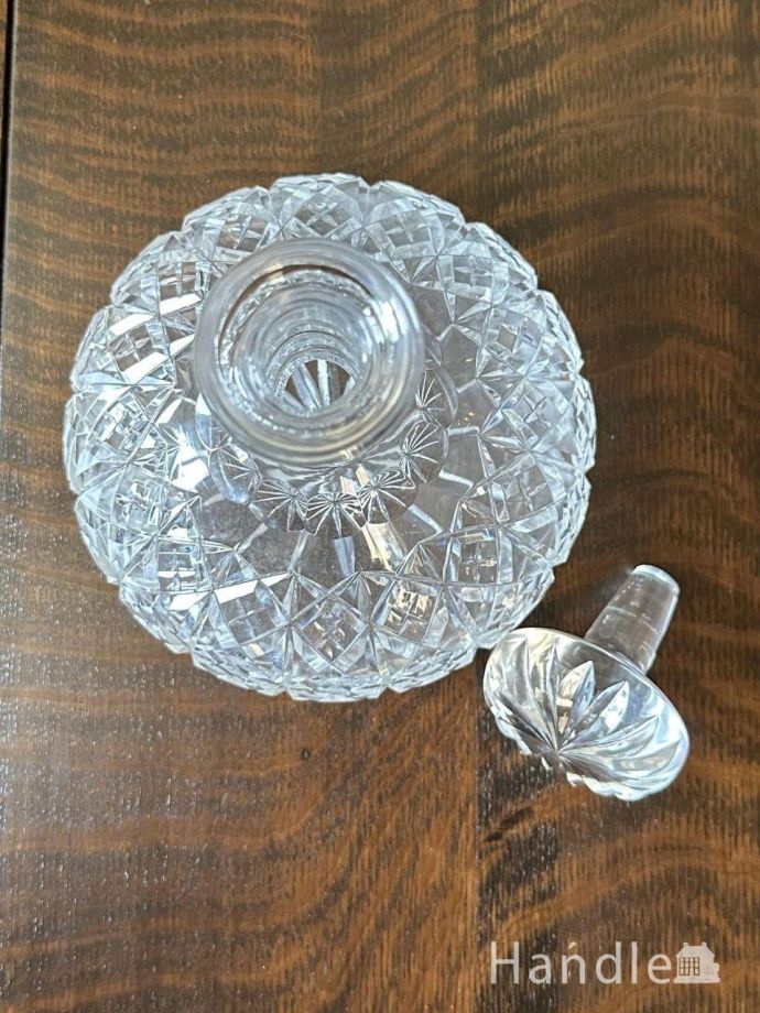 キラキラ輝くアンティークガラス