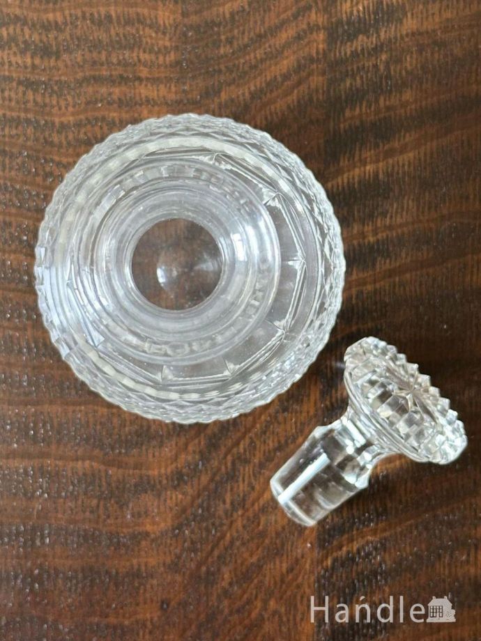 キラキラ輝くアンティークガラス