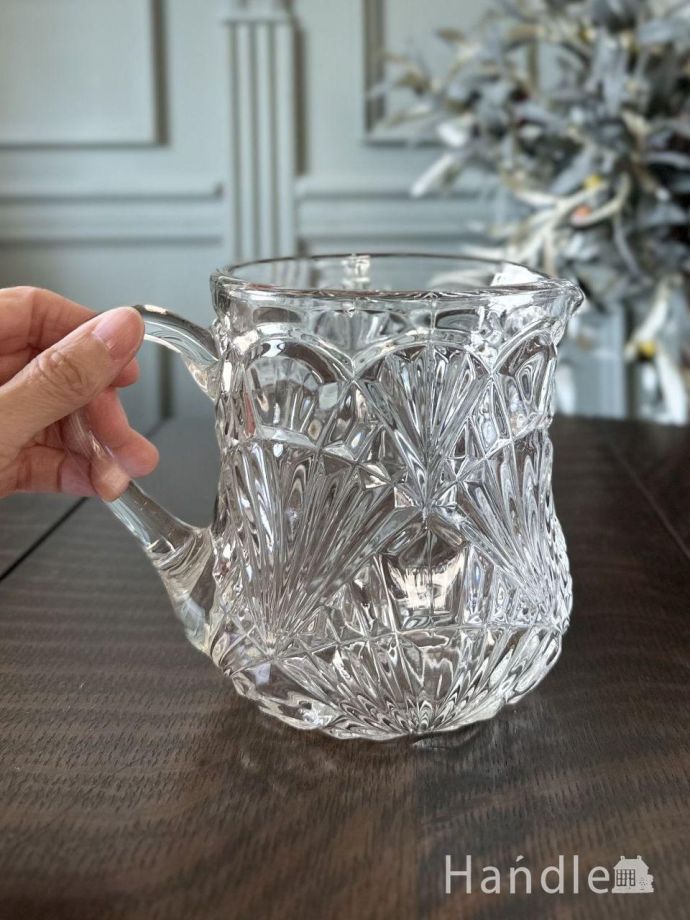 英国アンティークのガラス食器、テーブルを華やかに飾るガラスの