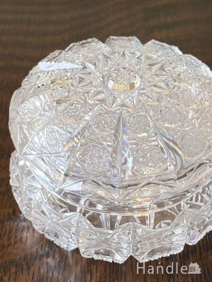 アンティークガラスのフタ付きケース