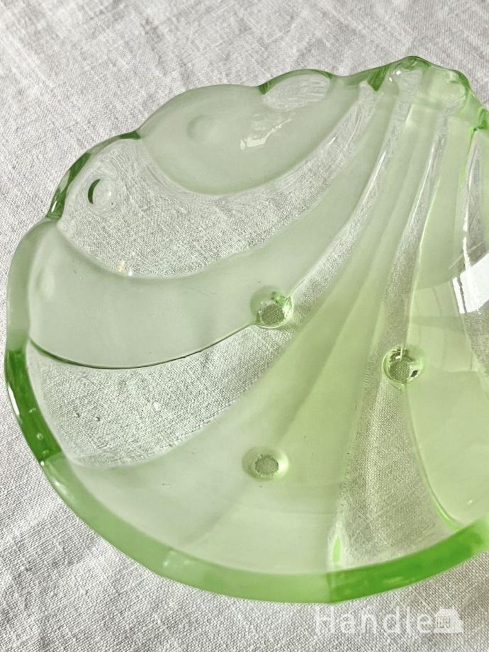 アンティークガラスのアクセサリートレイ