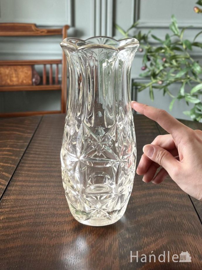 アンティークガラスの花器の大きさ
