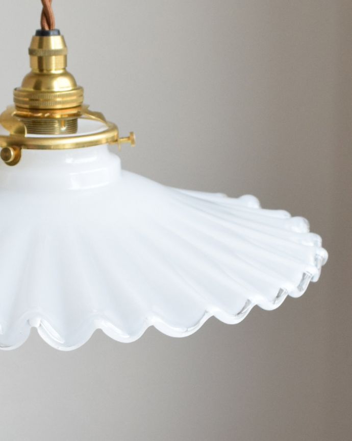 ガラスシェードの模様