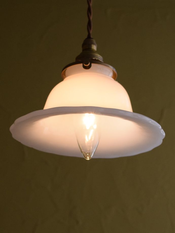 点灯後のペンダントライト