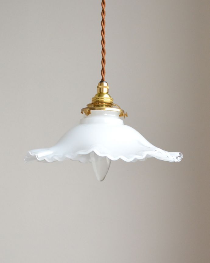 ペンダントライト　照明・ライティング　ペンダントライト（コード・シャンデリア電球・ギャラリーA付き）。※在庫数が足りない場合でも、お時間を頂ければご準備出来ますので、ご希望の方はご注文の際、備考欄にご希望の数を書いてください。(pl-014a)