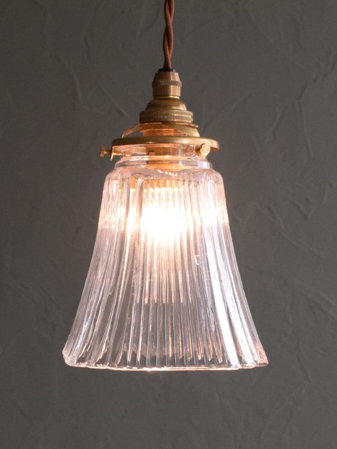 アンティーク風のペンダントライト