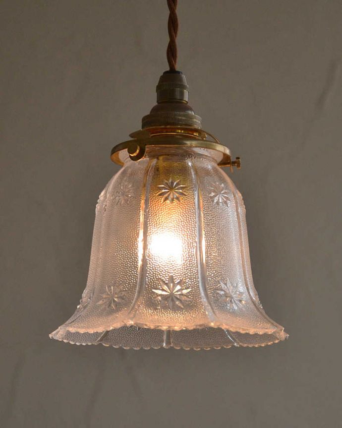 アンティーク風のペンダントライト
