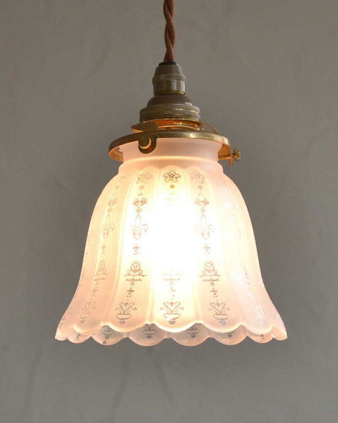 アンティーク風のペンダントライト