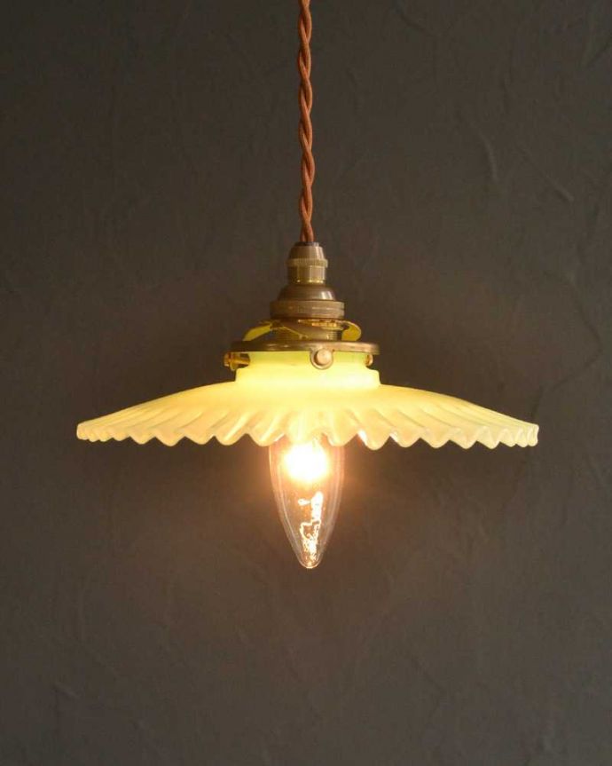 アンティーク風のペンダントライト