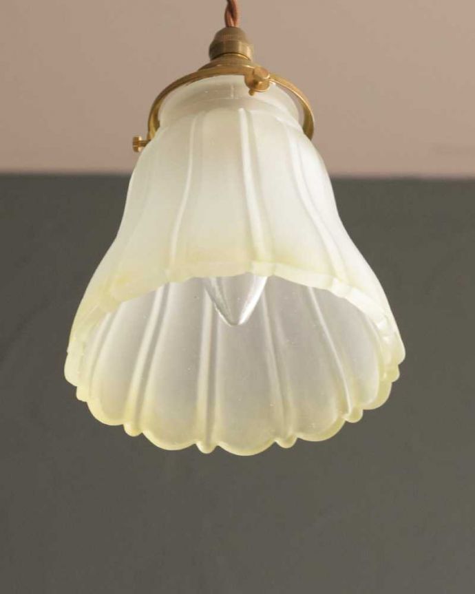 下から見たペンダントライト