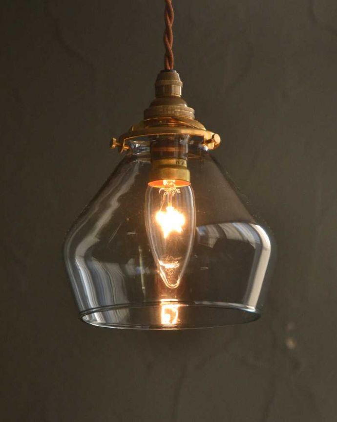 ペンダントライト　照明・ライティング　洋ナシのフォルムが可愛いペンダントライト（ブルー色）(コード・シャンデリア電球・ギャラリーA付き)。。(pl-270)