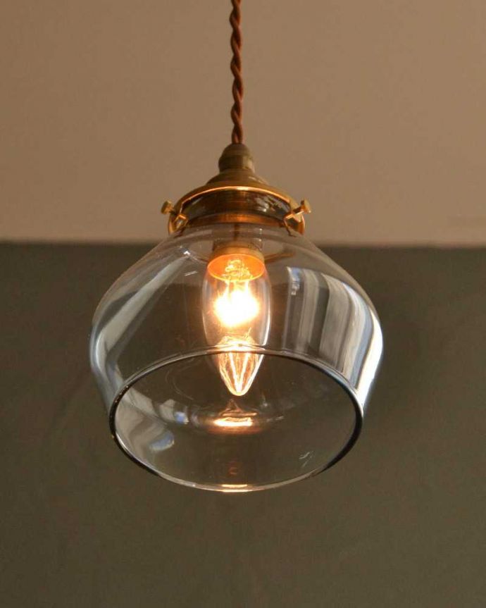 ペンダントライト　照明・ライティング　洋ナシのフォルムが可愛いペンダントライト（ブルー色）(コード・シャンデリア電球・ギャラリーA付き)。。(pl-270)