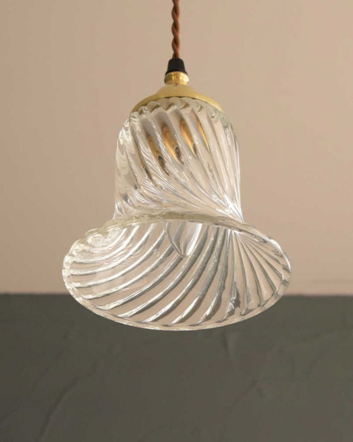 下から見上げると･･･