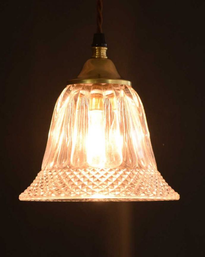 アンティーク風のペンダントライト