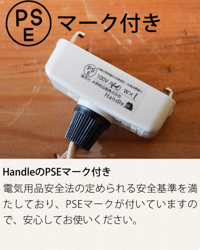 ペンダントライト 照明・ライティング スッキリとしたプリーツ模様が型押しされた真っ白なガラスシェード のペンダントライト(コード・シャンデリア電球・ギャラリーA付き) 。。(pl-280)