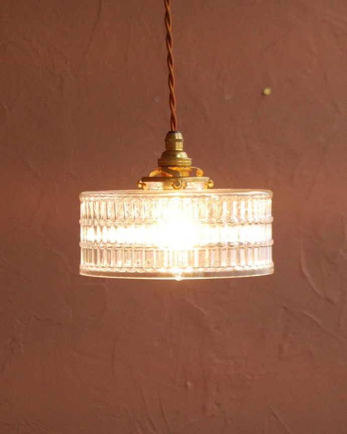 アンティーク風のペンダントライト