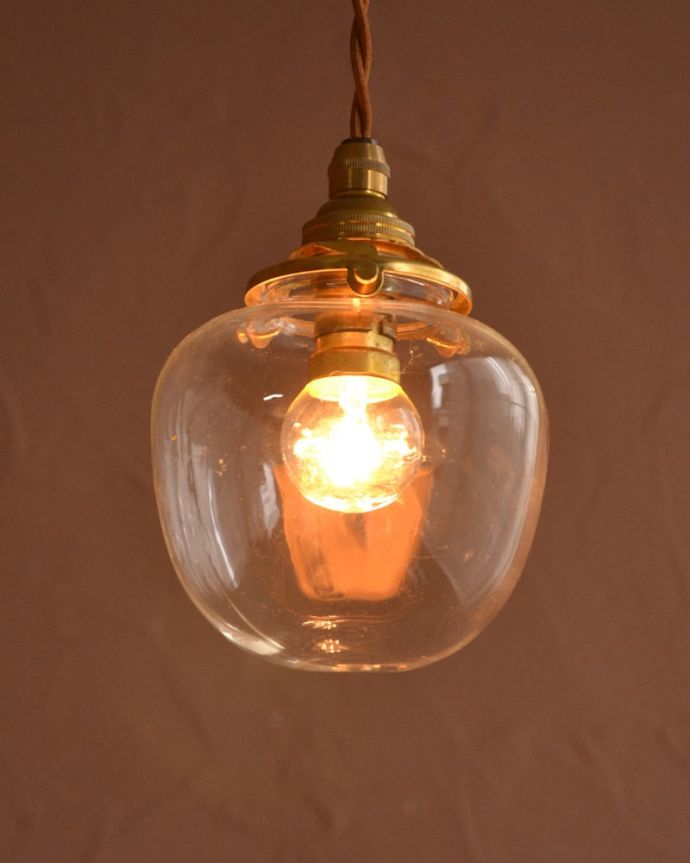 アンティーク風のペンダントライト