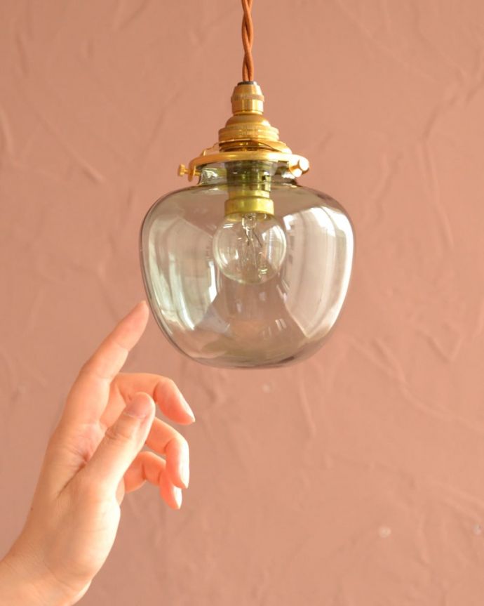 アンティーク調のガラスシェード