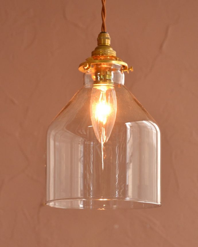 アンティーク風のペンダントライト