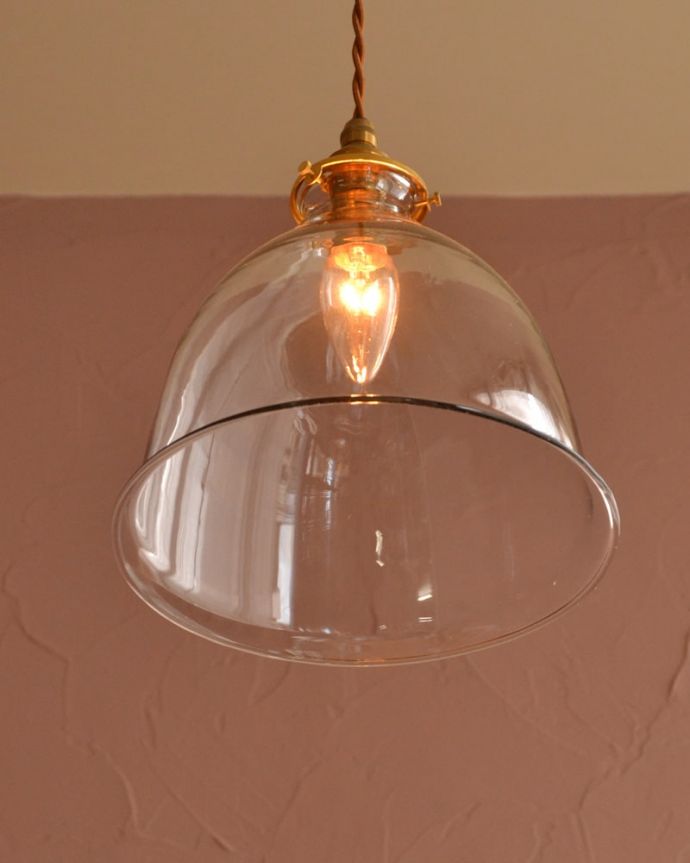 点灯後のペンダントライト