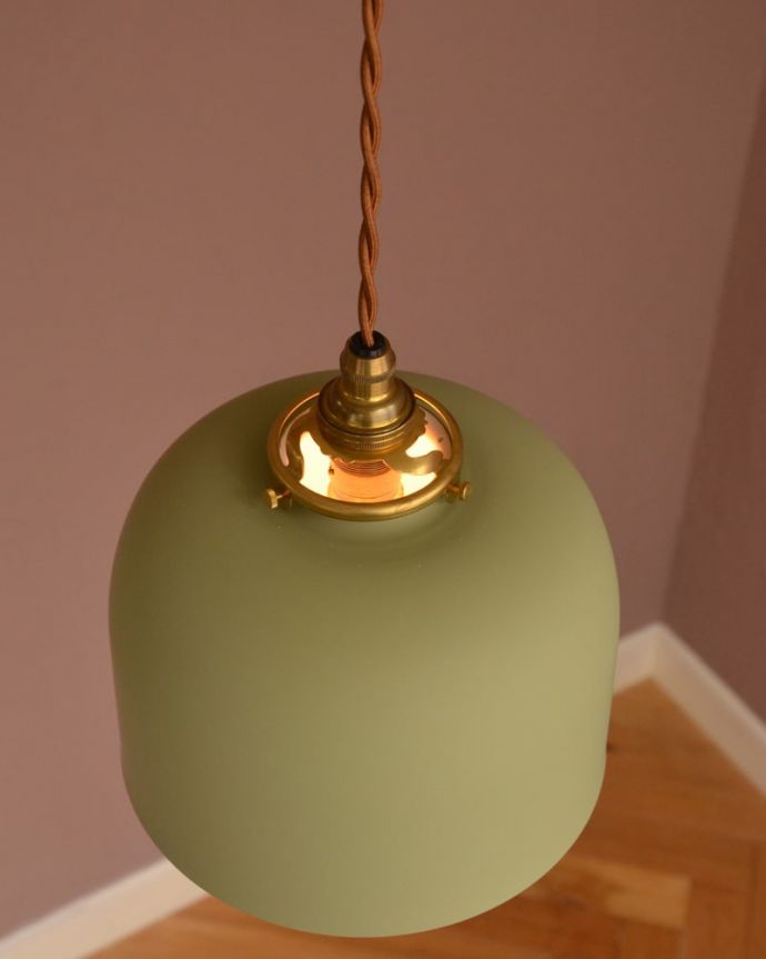 照明・ライティング　アイアンシェード・フェズ・モスグリーン　上から見ると･･･取り付け金具は日本仕様のものをご準備しています。(pl-301)