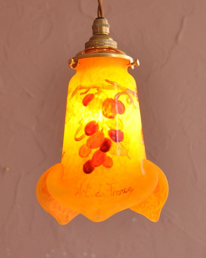 アンティーク風のペンダントライト