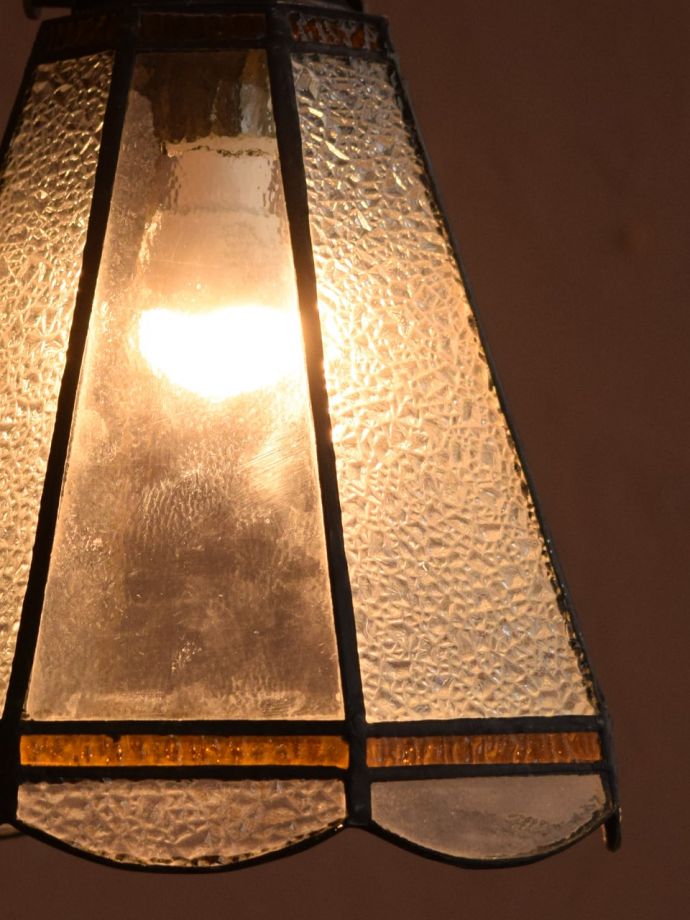 点灯後のペンダントライト