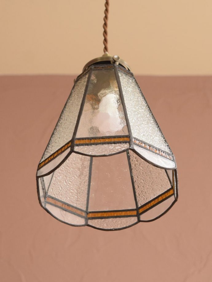 ビンテージ風のシェード