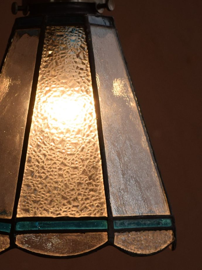 点灯後のペンダントライト