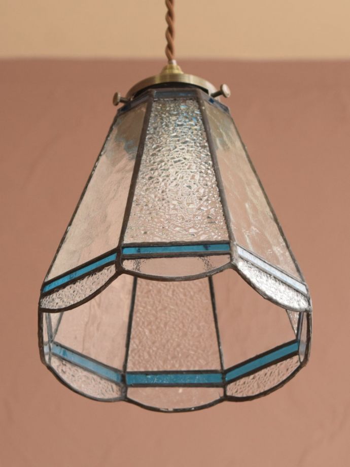 ビンテージ風のシェード