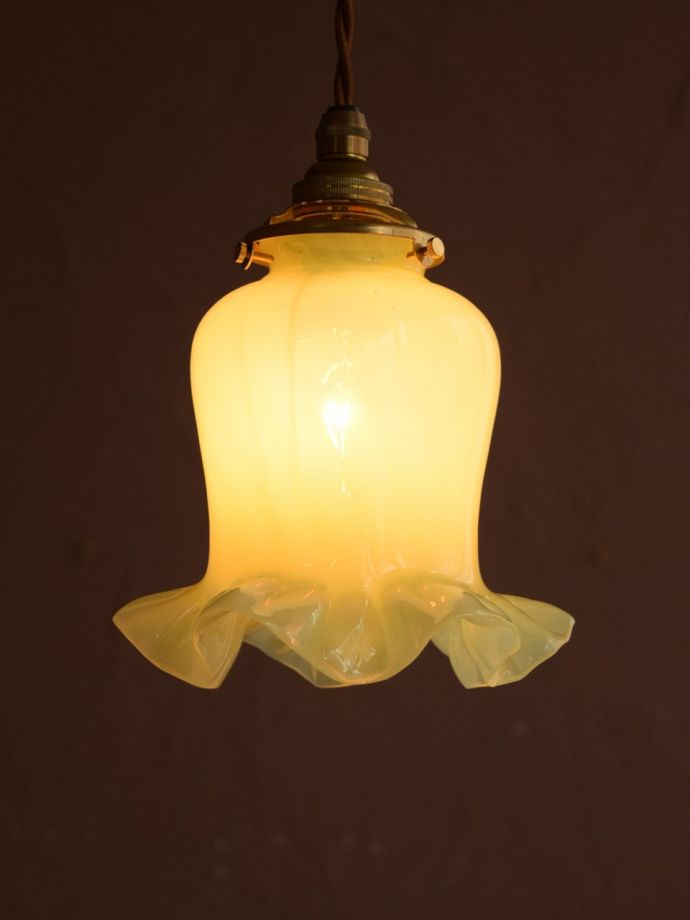 ヴァセリン風のペンダントライト