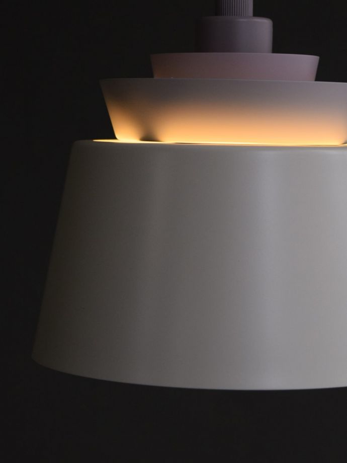 点灯後のペンダントライト