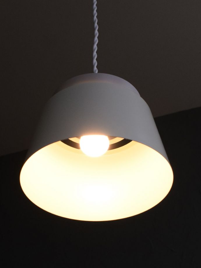 点灯後のペンダントライト