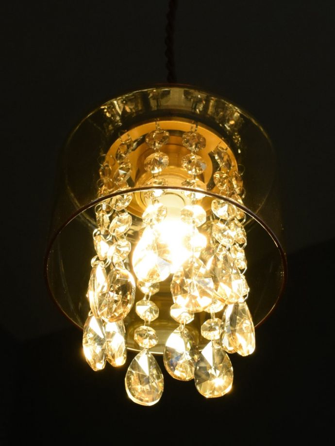 点灯後のペンダントライト