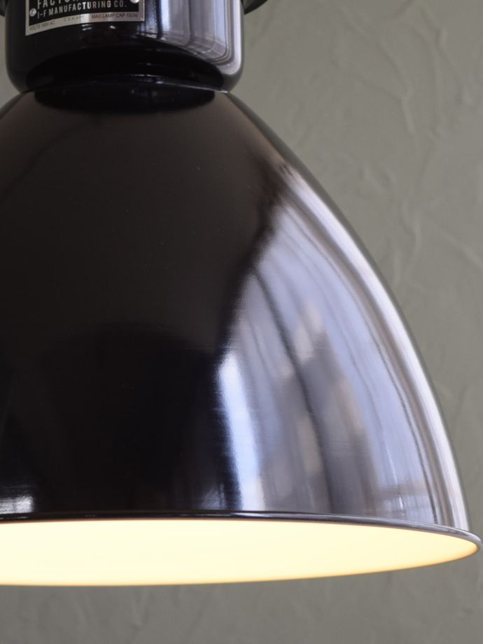 点灯後のペンダントライト