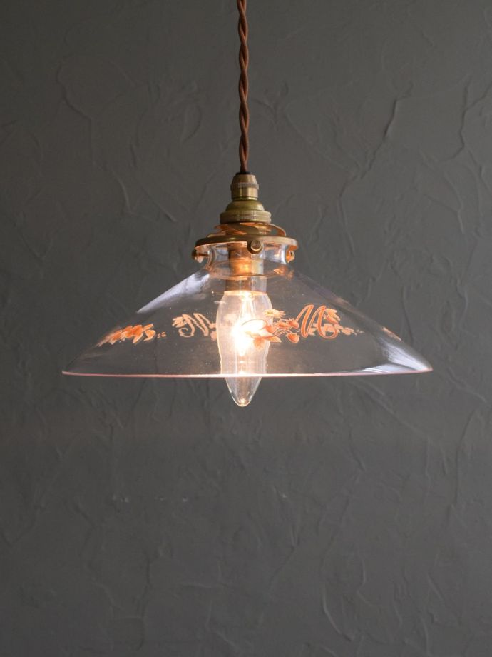 アンティーク風のペンダントライト