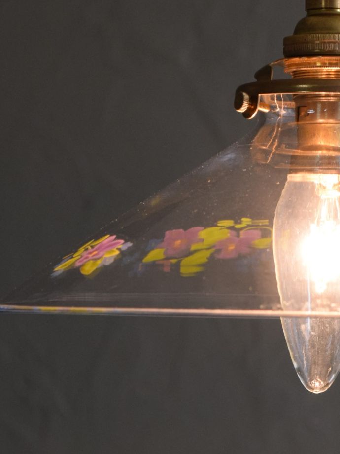 点灯後のペンダントライト